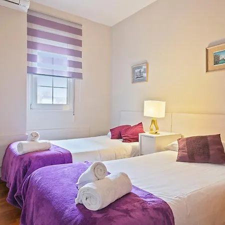 Sarria Attic 아파트 *